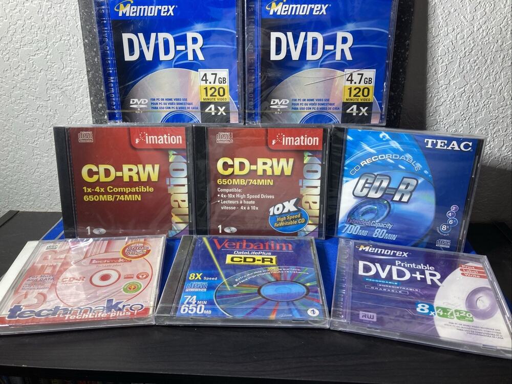 Lot of Cd-r (5) and DVD-r (3) Discs New Sealed